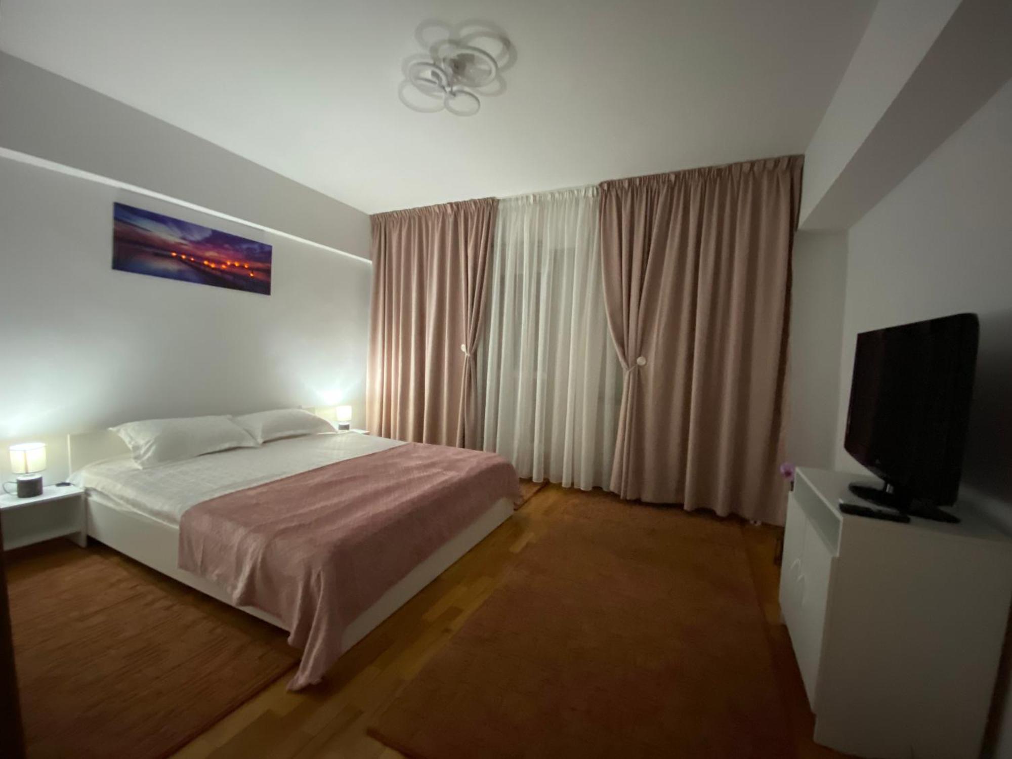 Central Relaxation Apartment Bucharest Exterior photo