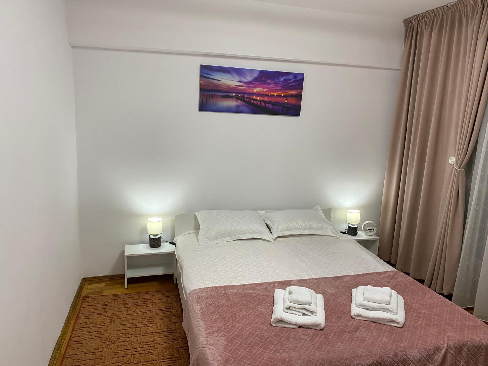 Central Relaxation Apartment Bucharest Exterior photo