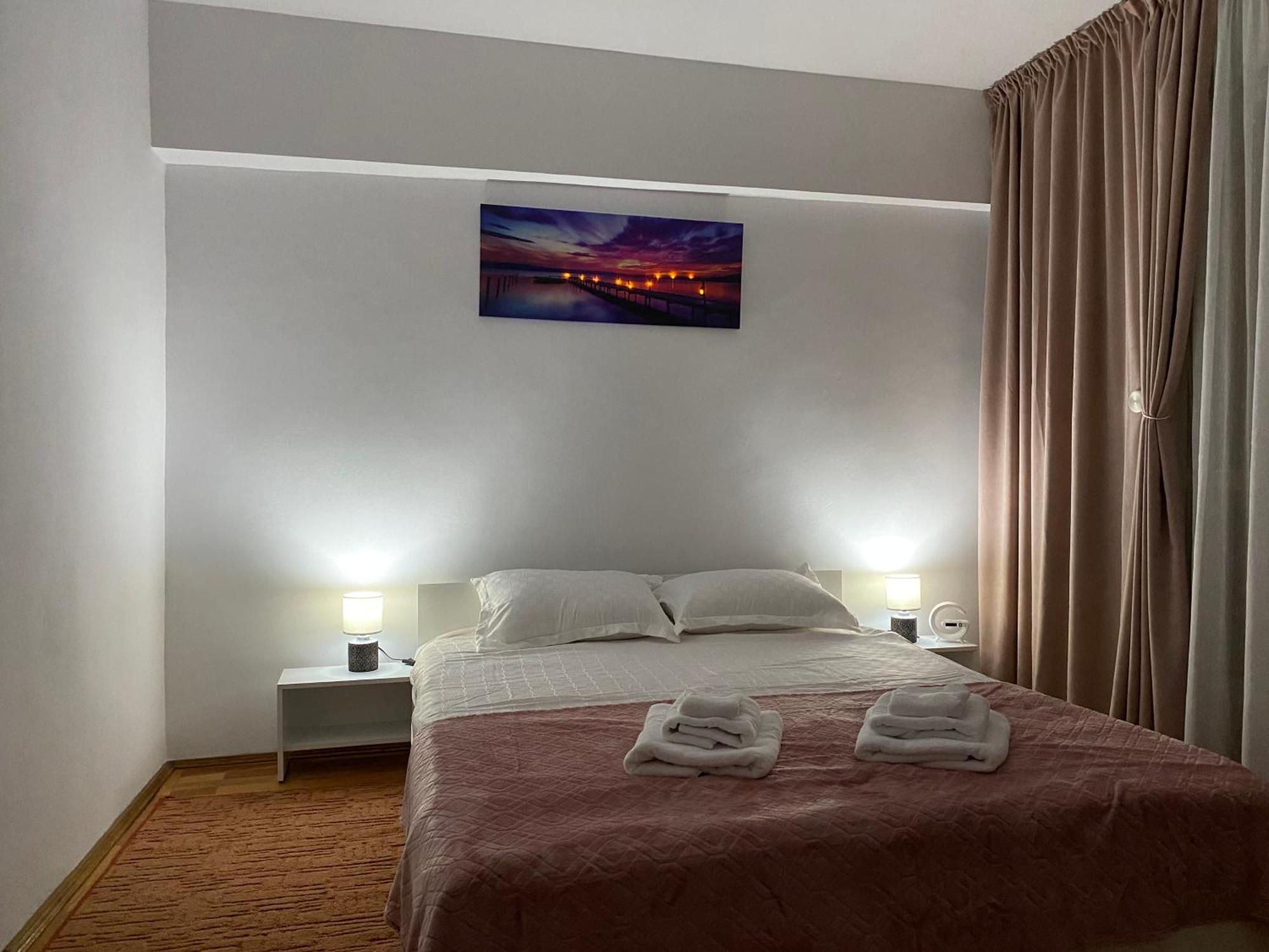 Central Relaxation Apartment Bucharest Exterior photo