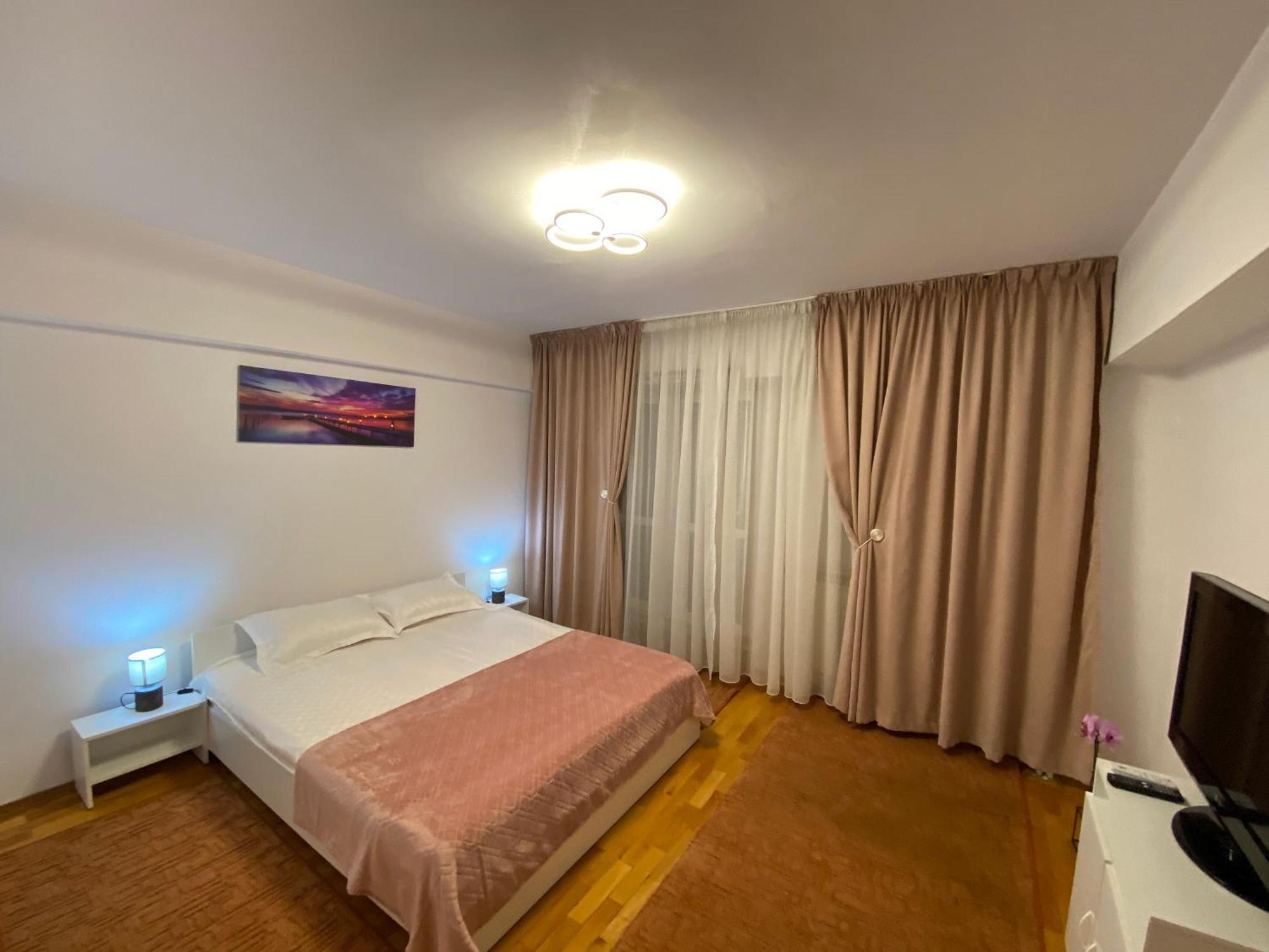 Central Relaxation Apartment Bucharest Exterior photo