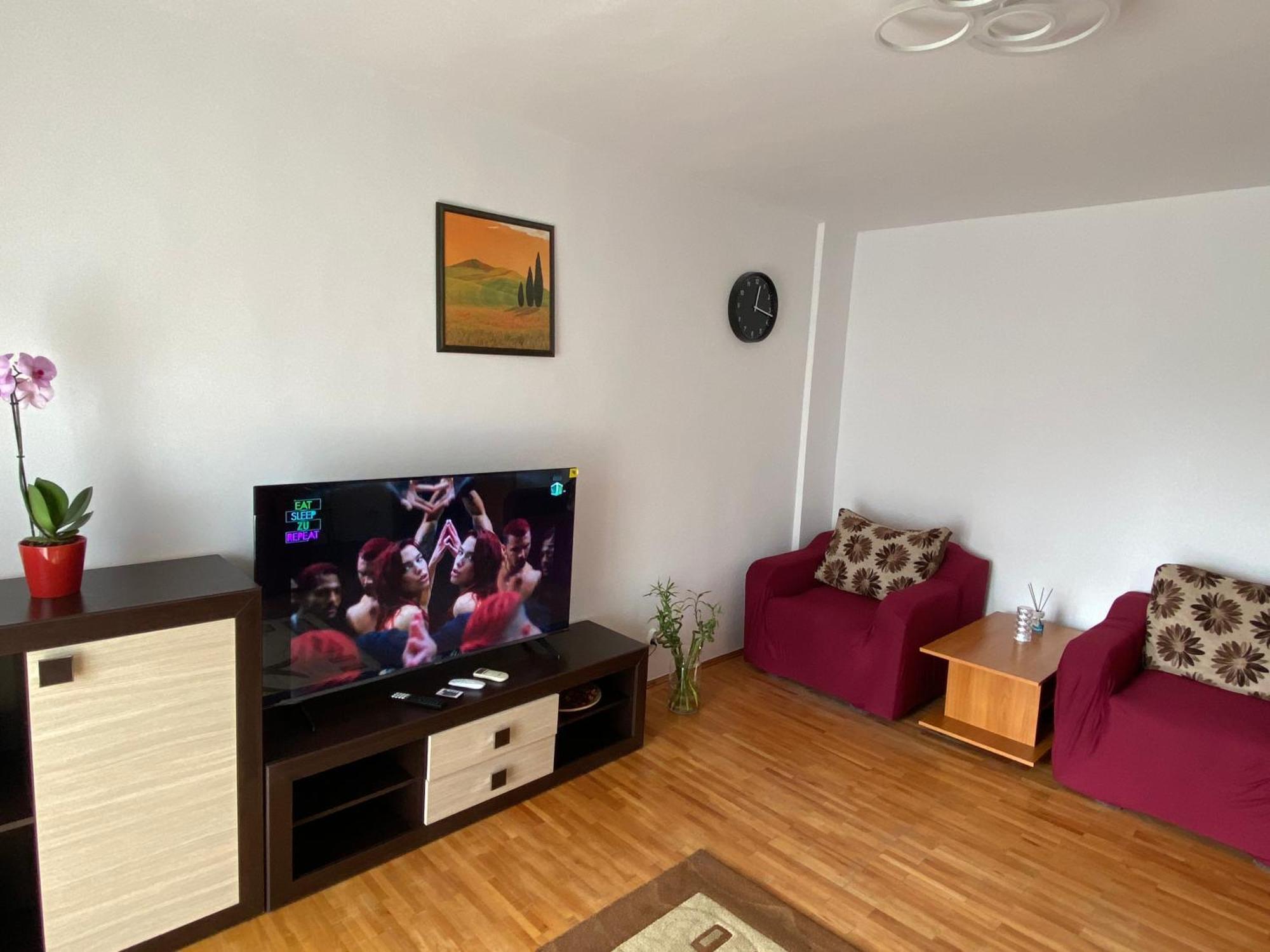 Central Relaxation Apartment Bucharest Exterior photo