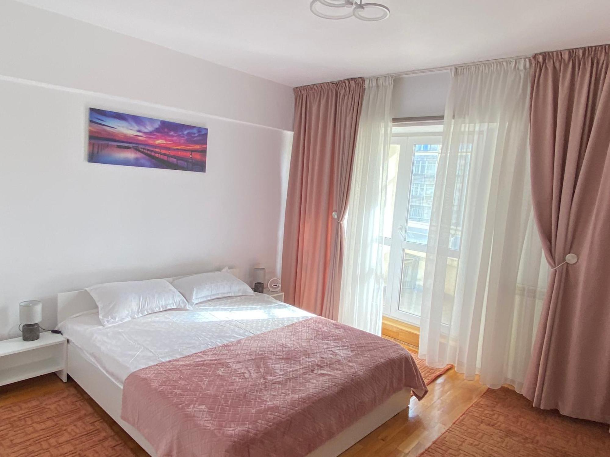 Central Relaxation Apartment Bucharest Exterior photo